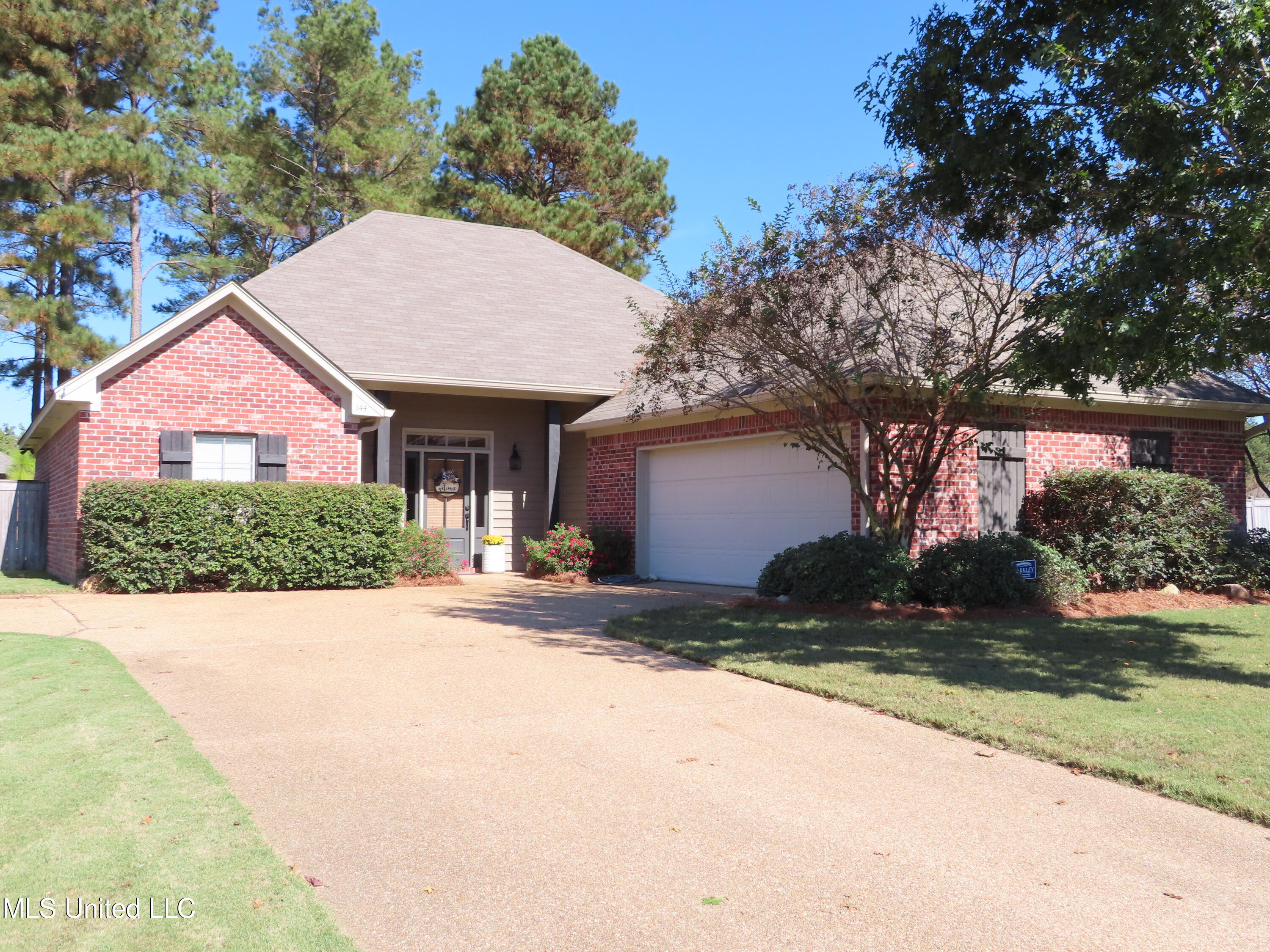 144 Mason Way Madison, MS 39110 - Photo 1 of 24 IMG_2511