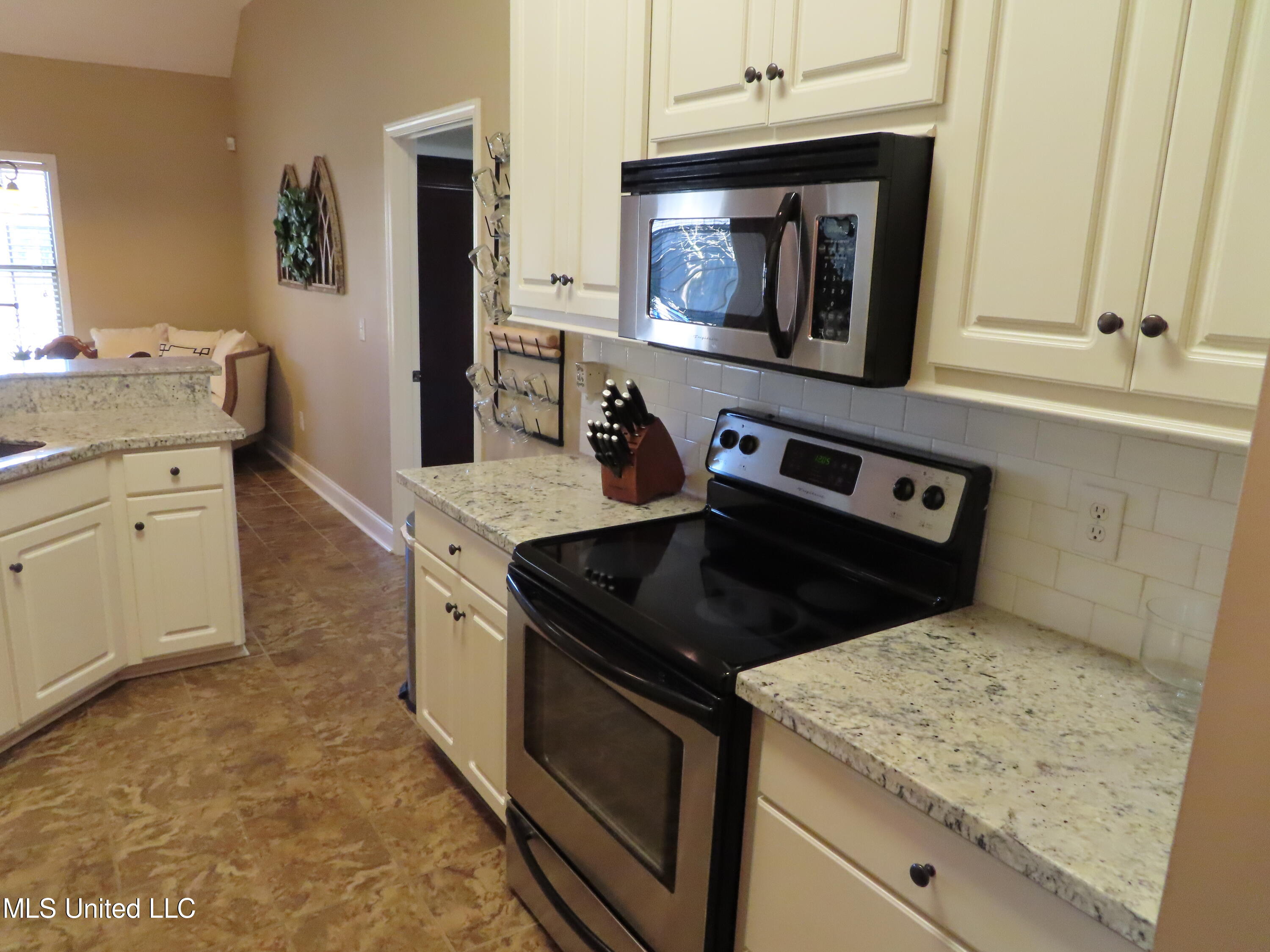 144 Mason Way Madison, MS 39110 - Photo 12 of 24 IMG_2525