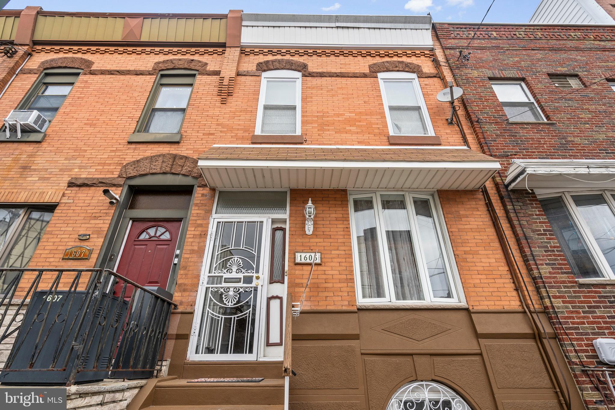 1605 Wolf Street Philadelphia, PA 19145 - Photo 3 of 40 front view of a building