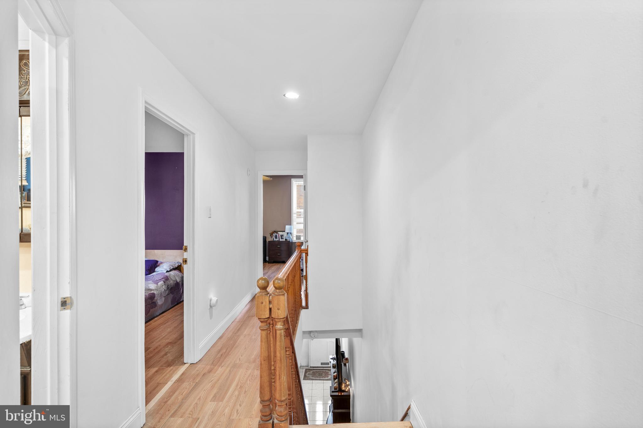 1605 Wolf Street Philadelphia, PA 19145 - Photo 31 of 40 a en suite bathroom with a sink