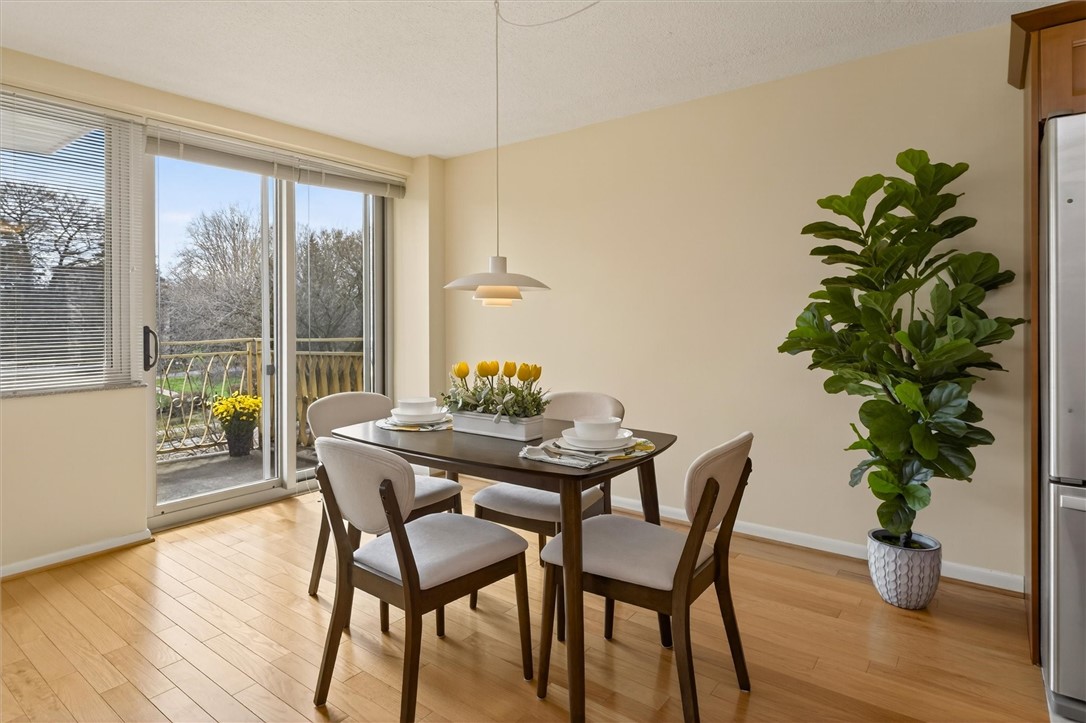1400 East Avenue, Unit UN307 Rochester, NY 14610 - Photo 14 of 47 Dining area and slider to balcony