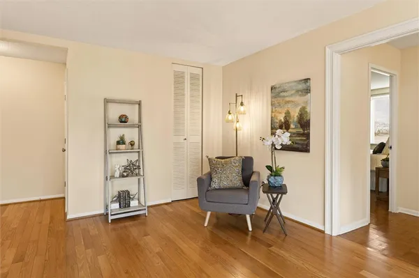 $250,000 | 1400 East Avenue, Unit UN307, Rochester, NY 14610