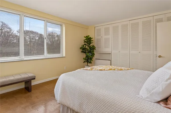 $250,000 | 1400 East Avenue, Unit UN307, Rochester, NY 14610