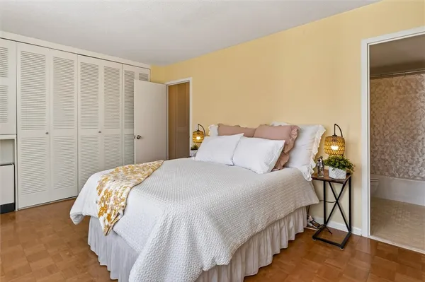 $250,000 | 1400 East Avenue, Unit UN307, Rochester, NY 14610