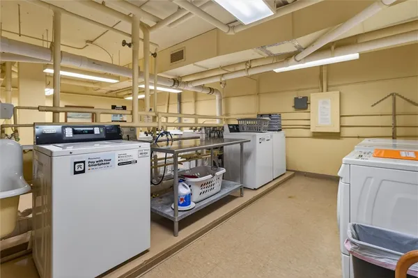 $250,000 | 1400 East Avenue, Unit UN307, Rochester, NY 14610