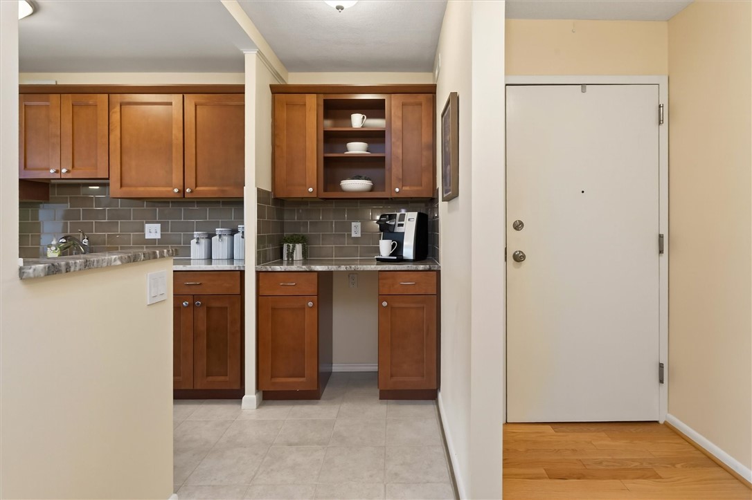 1400 East Avenue, Unit UN307 Rochester, NY 14610 - Photo 6 of 47 Door to Condo on right and kitchen