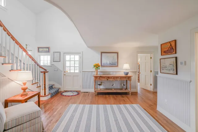 $4,000,000 | 27 Longwood Drive, Nantucket, MA 02554