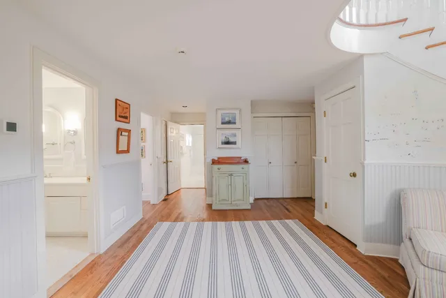 $4,000,000 | 27 Longwood Drive, Nantucket, MA 02554