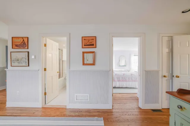 $4,000,000 | 27 Longwood Drive, Nantucket, MA 02554