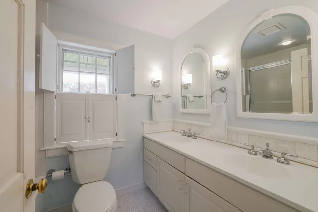 $4,000,000 | 27 Longwood Drive, Nantucket, MA 02554