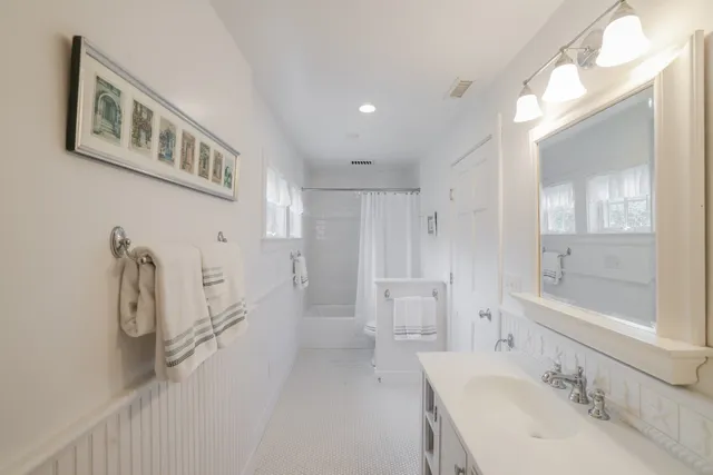 $4,000,000 | 27 Longwood Drive, Nantucket, MA 02554