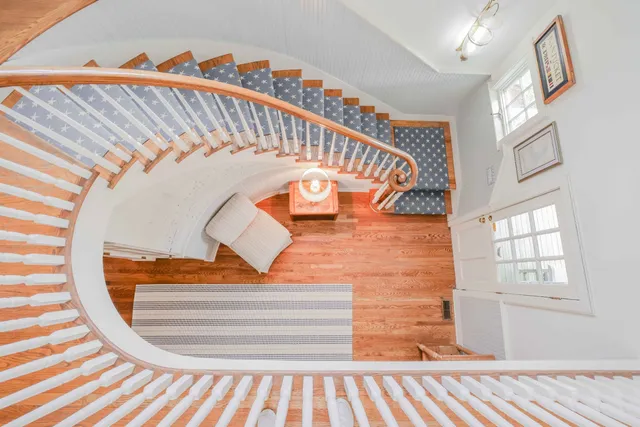 $4,000,000 | 27 Longwood Drive, Nantucket, MA 02554