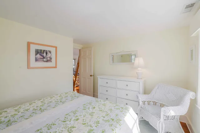 $4,000,000 | 27 Longwood Drive, Nantucket, MA 02554