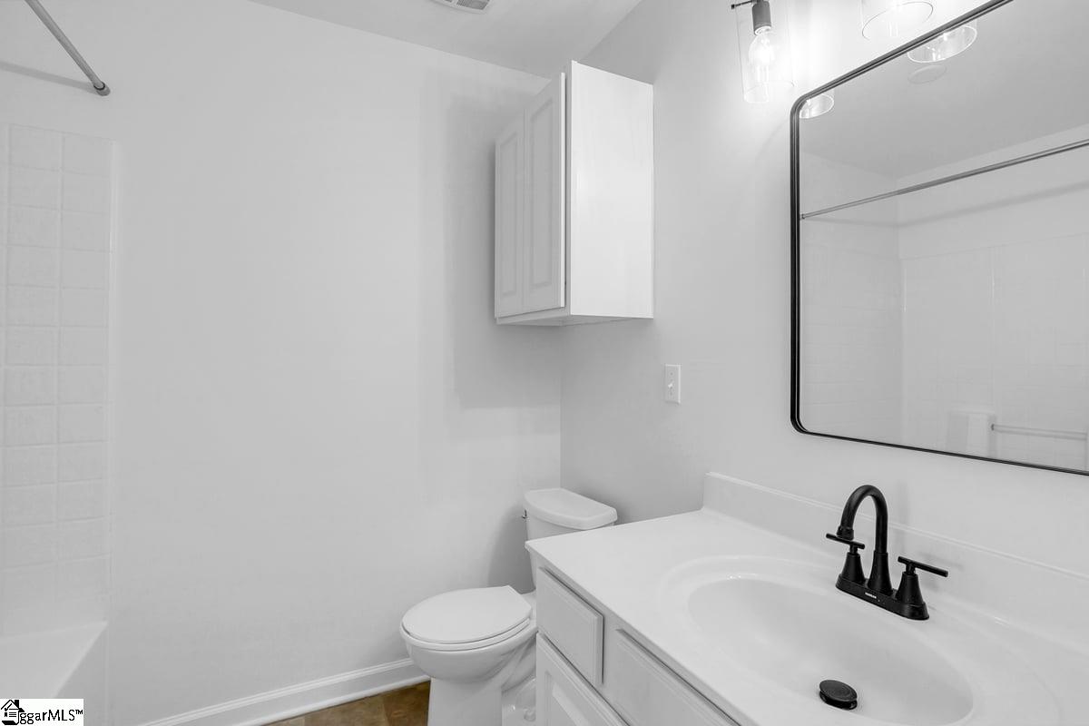 604 Graythorn Lane Greenville, SC 29607 - Photo 20 of 31