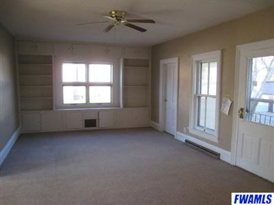545 South Center Street Waterloo, IN 46793 - Photo 3 of 17 Gallery Image 3