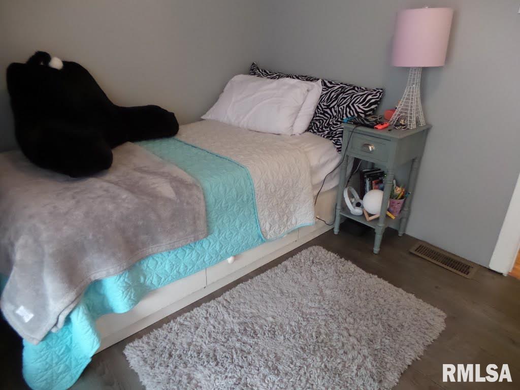 908 Main Street Henry, IL 61537 - Photo 29 of 43 Gallery Image 29