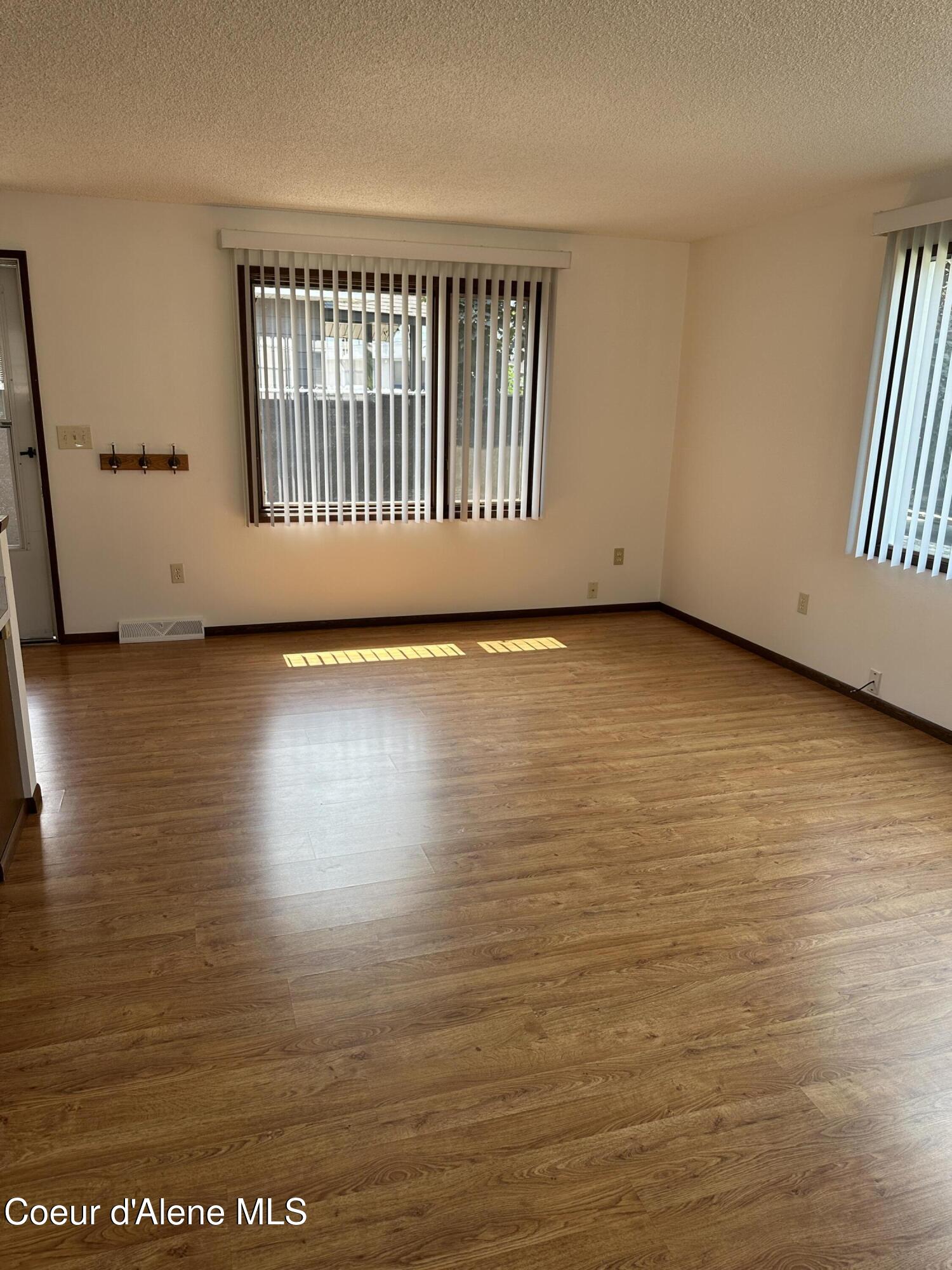 104 Riverside Avenue West Kellogg, ID 83837 - Photo 26 of 47 IMG_4728