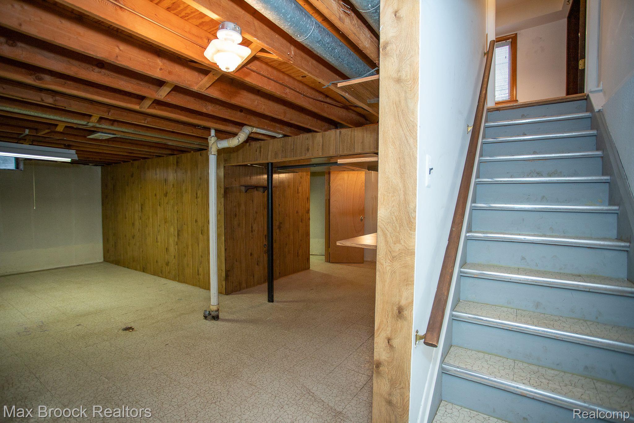 821 Hampton Circle Rochester, MI 48307 - Photo 47 of 60 Gallery Image 47