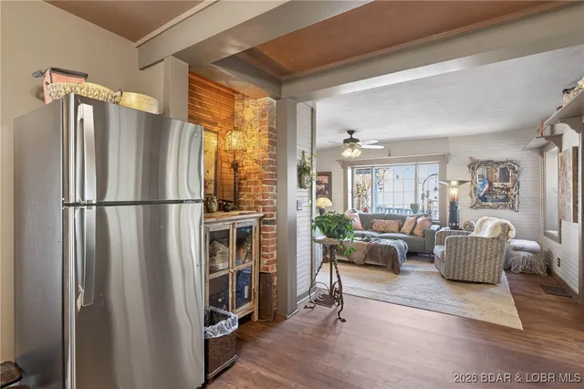 $219,900 | 204 South Spring Street, Cole Camp, MO 65325