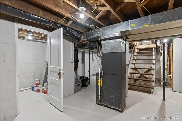 $219,900 | 204 South Spring Street, Cole Camp, MO 65325