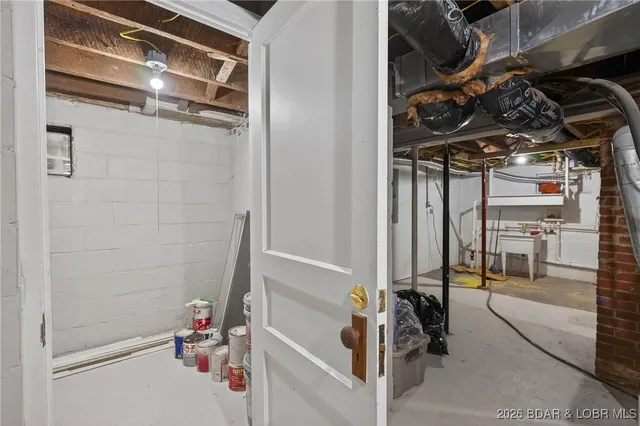 $219,900 | 204 South Spring Street, Cole Camp, MO 65325