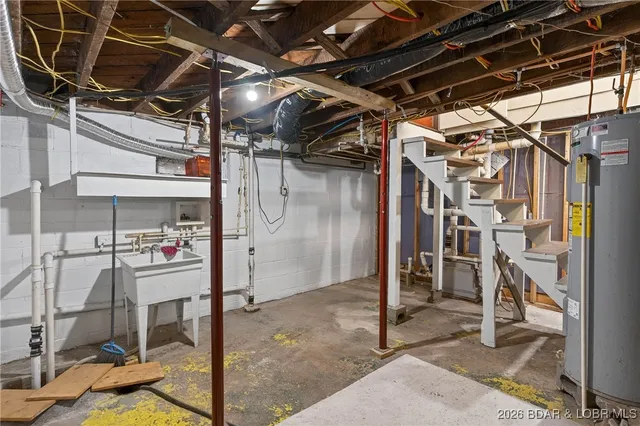 $219,900 | 204 South Spring Street, Cole Camp, MO 65325