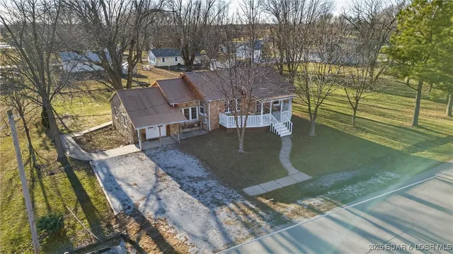 $219,900 | 204 South Spring Street, Cole Camp, MO 65325