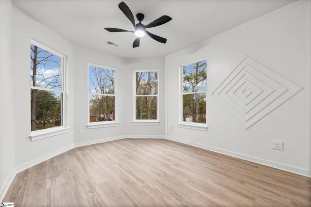 $629,900 | 323 Hunts Bridge Road, Greenville, SC 29617