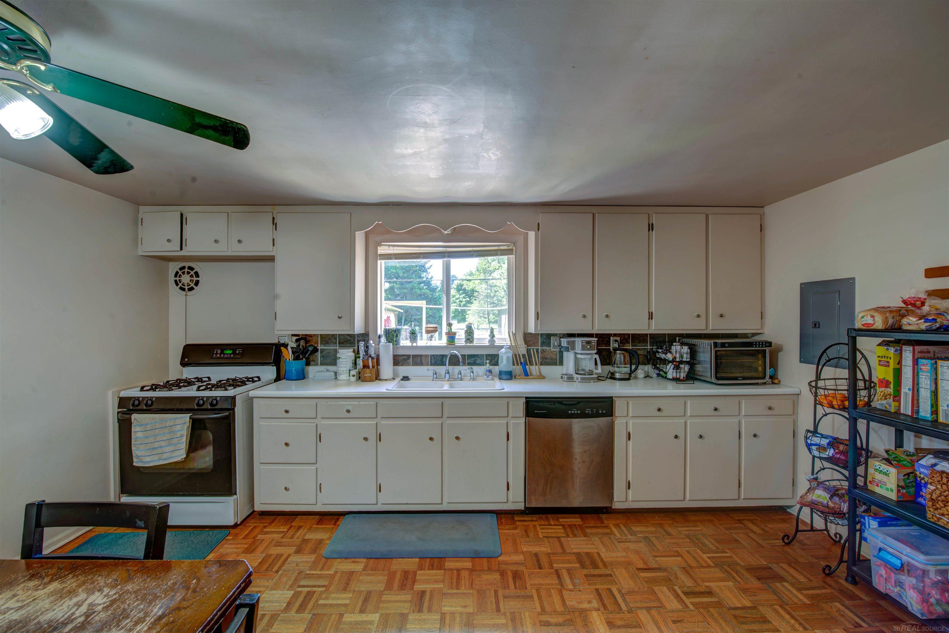 3531 State Road Fort Gratiot, MI 48059 - Photo 51 of 59