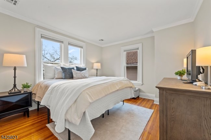166 Valley Road Montclair, NJ 07042 - Photo 27 of 37