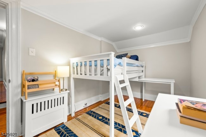 166 Valley Road Montclair, NJ 07042 - Photo 30 of 37