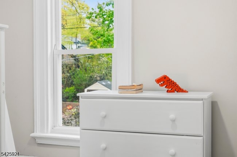 166 Valley Road Montclair, NJ 07042 - Photo 31 of 37
