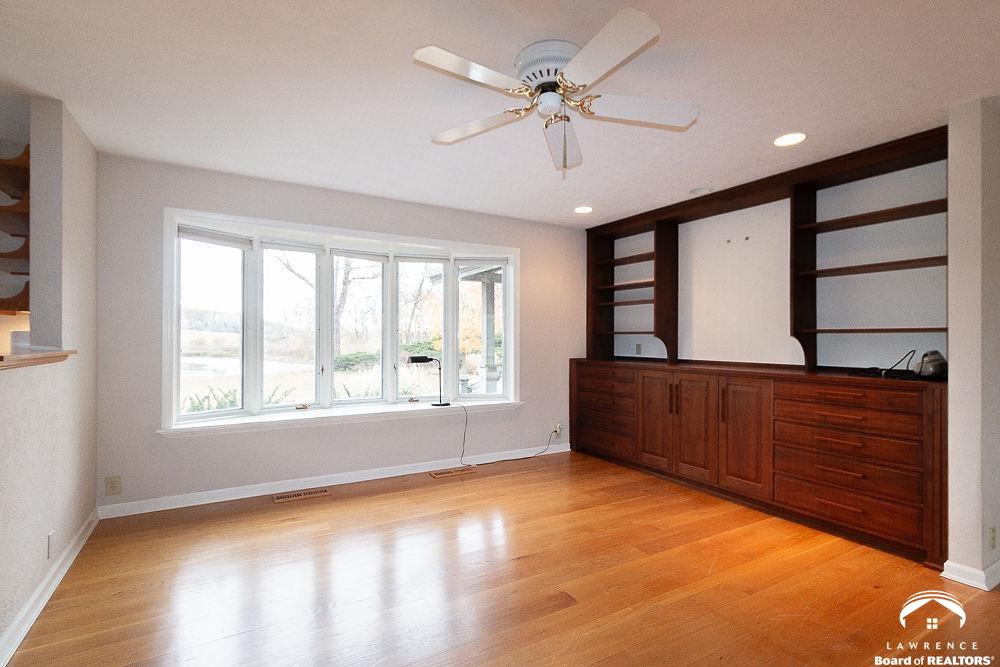 25139 Hemphill Road Lawrence, KS 66044 - Photo 11 of 50