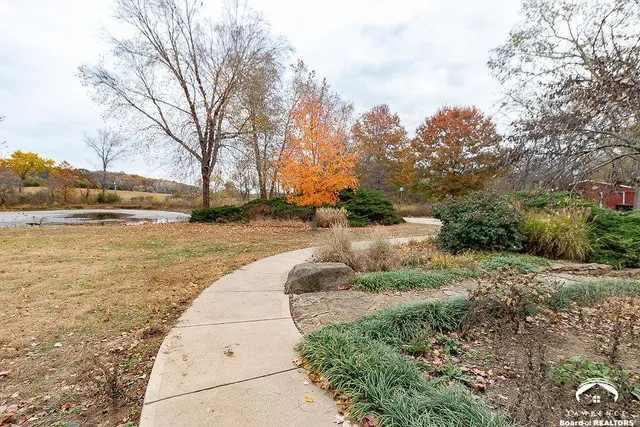 $1,500,000 | 25139 Hemphill Road, Lawrence, KS 66044