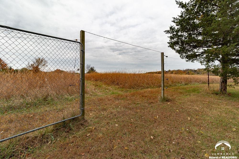 25139 Hemphill Road Lawrence, KS 66044 - Photo 30 of 50