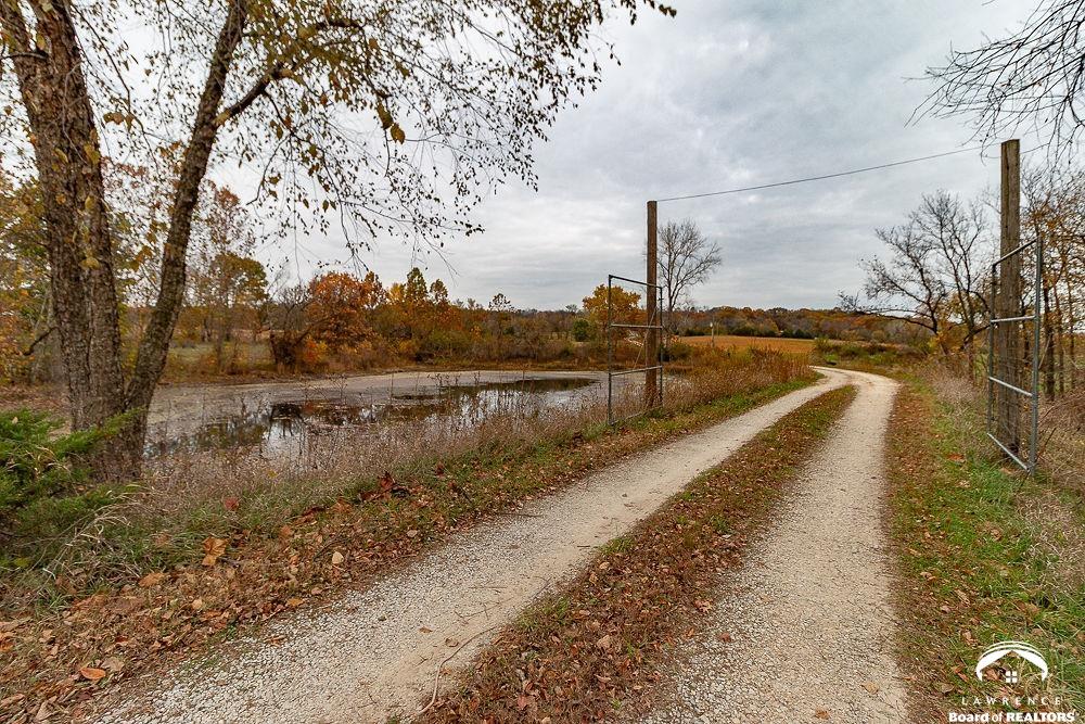 25139 Hemphill Road Lawrence, KS 66044 - Photo 37 of 50