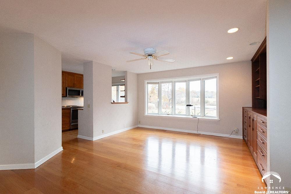 25139 Hemphill Road Lawrence, KS 66044 - Photo 7 of 50