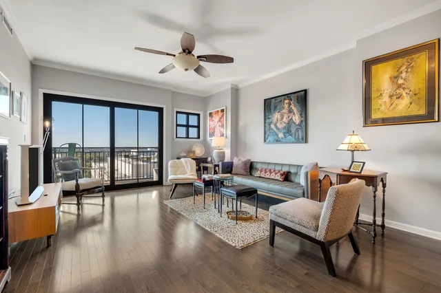 $309,000 | 121 North Monroe Street, Unit 9003, Tallahassee, FL 32301