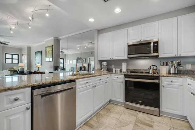 $309,000 | 121 North Monroe Street, Unit 9003, Tallahassee, FL 32301