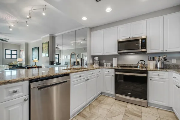 $309,000 | 121 North Monroe Street, Unit 9003, Tallahassee, FL 32301