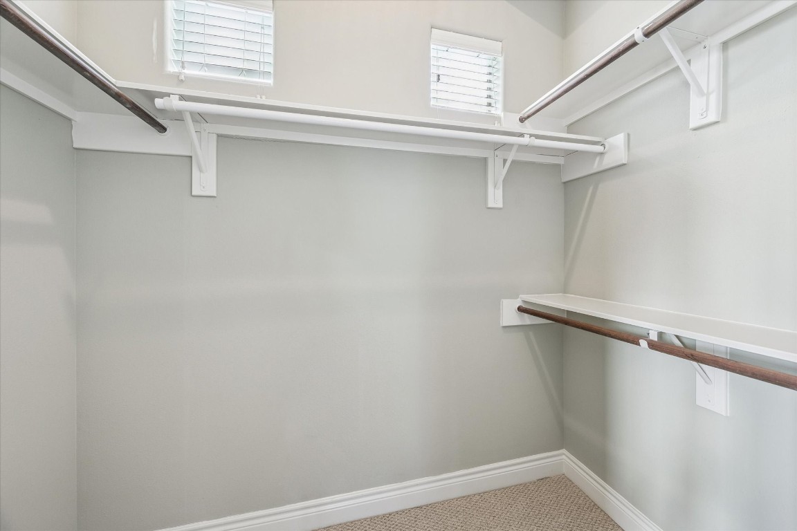 1020 Wagner Street Houston, TX 77007 - Photo 14 of 28 a view of a rack on the wall