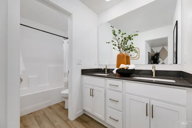 $413,900 | 4155 West Perspective Street, Eagle, ID 83616