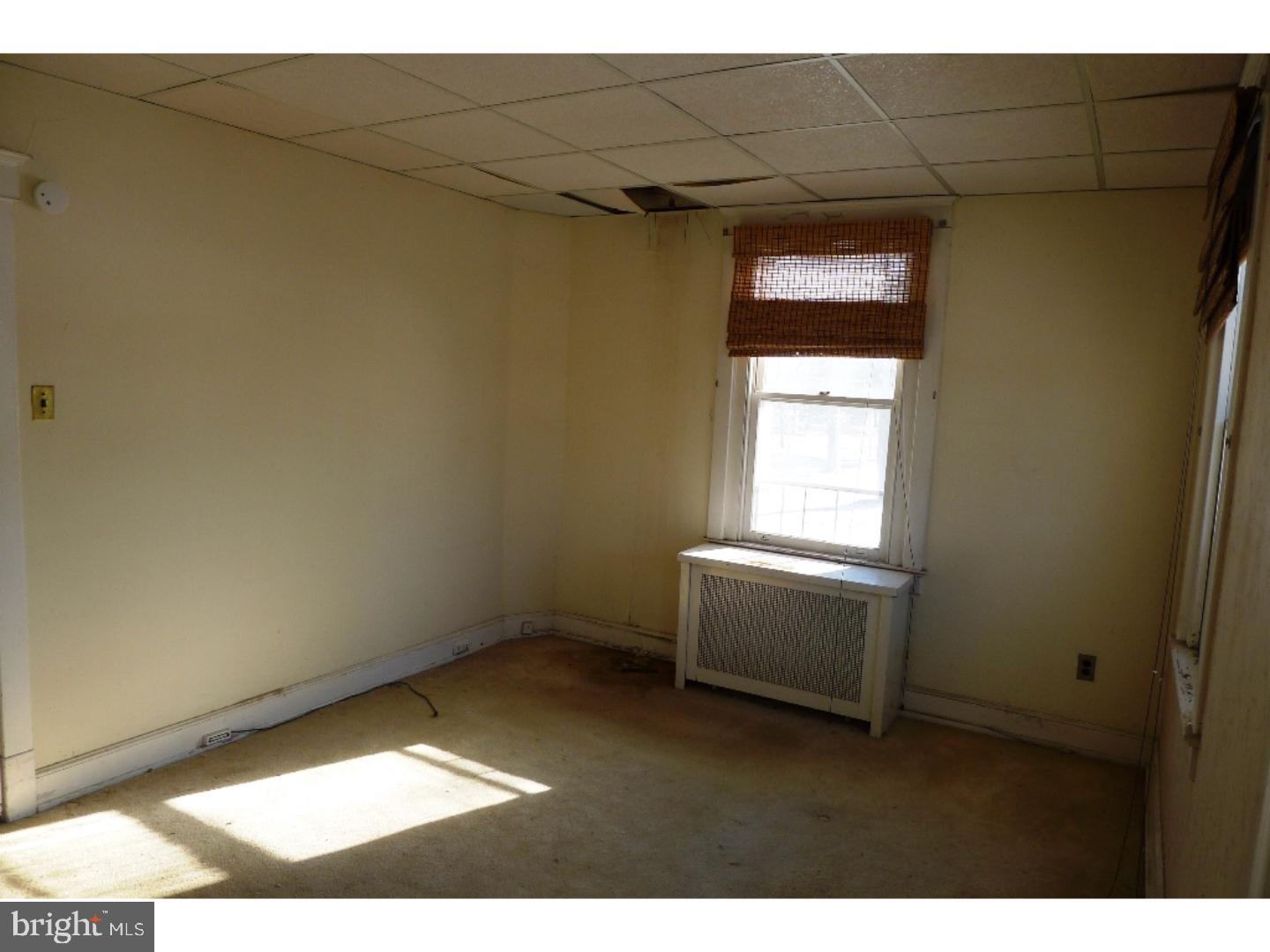 4426 Rhawn Street Philadelphia, PA 19136 - Photo 9 of 11