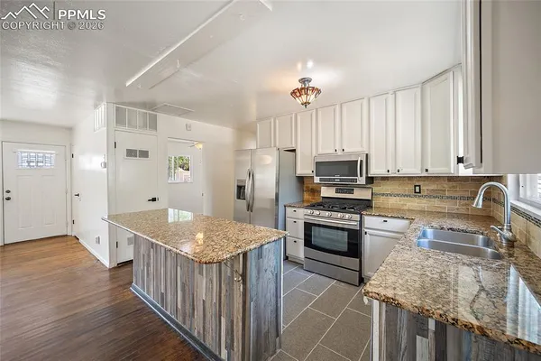 $323,500 | 323 Mt View Lane, Fountain, CO 80817
