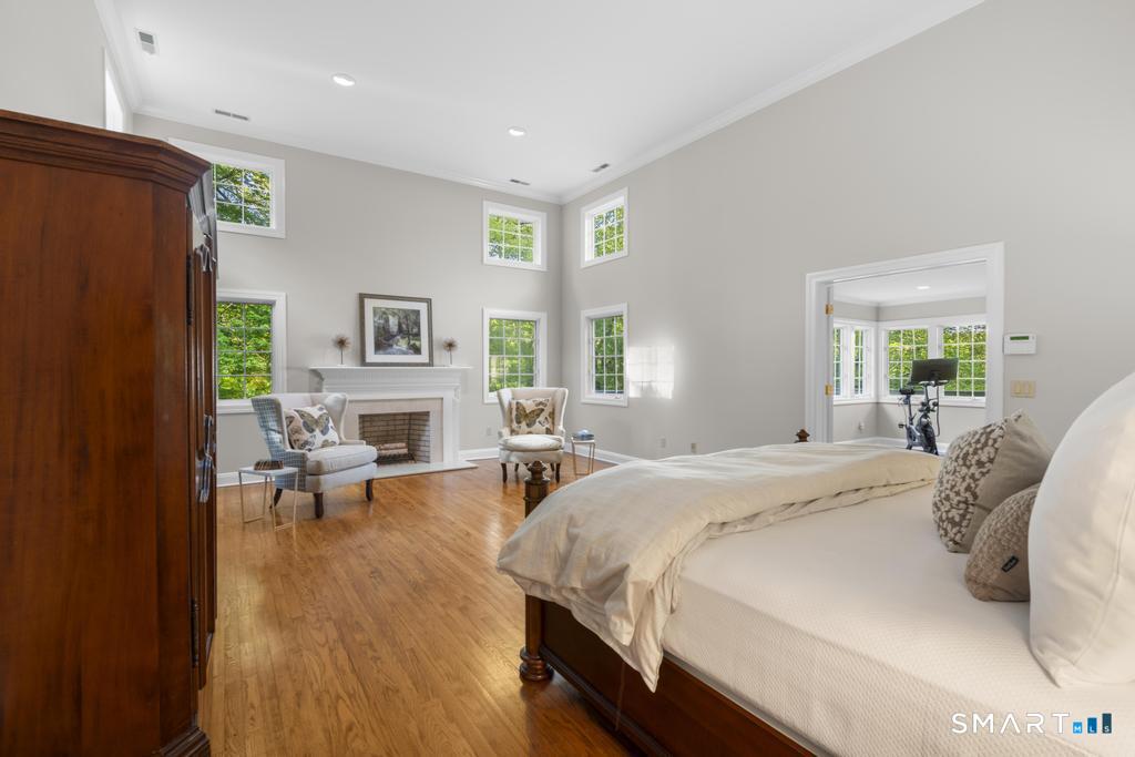 324 Nod Hill Road Wilton, CT 06897 - Photo 21 of 39