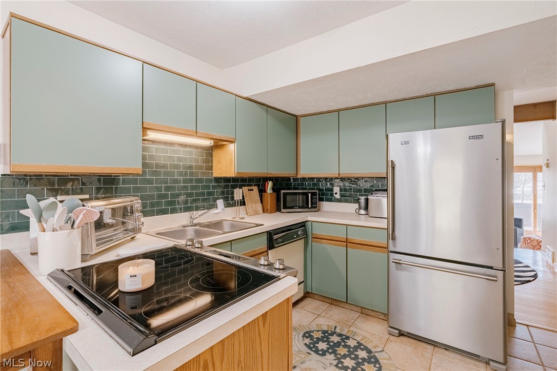 275 Solon Road, Unit 275C Chagrin Falls, OH 44022 - Photo 9 of 27