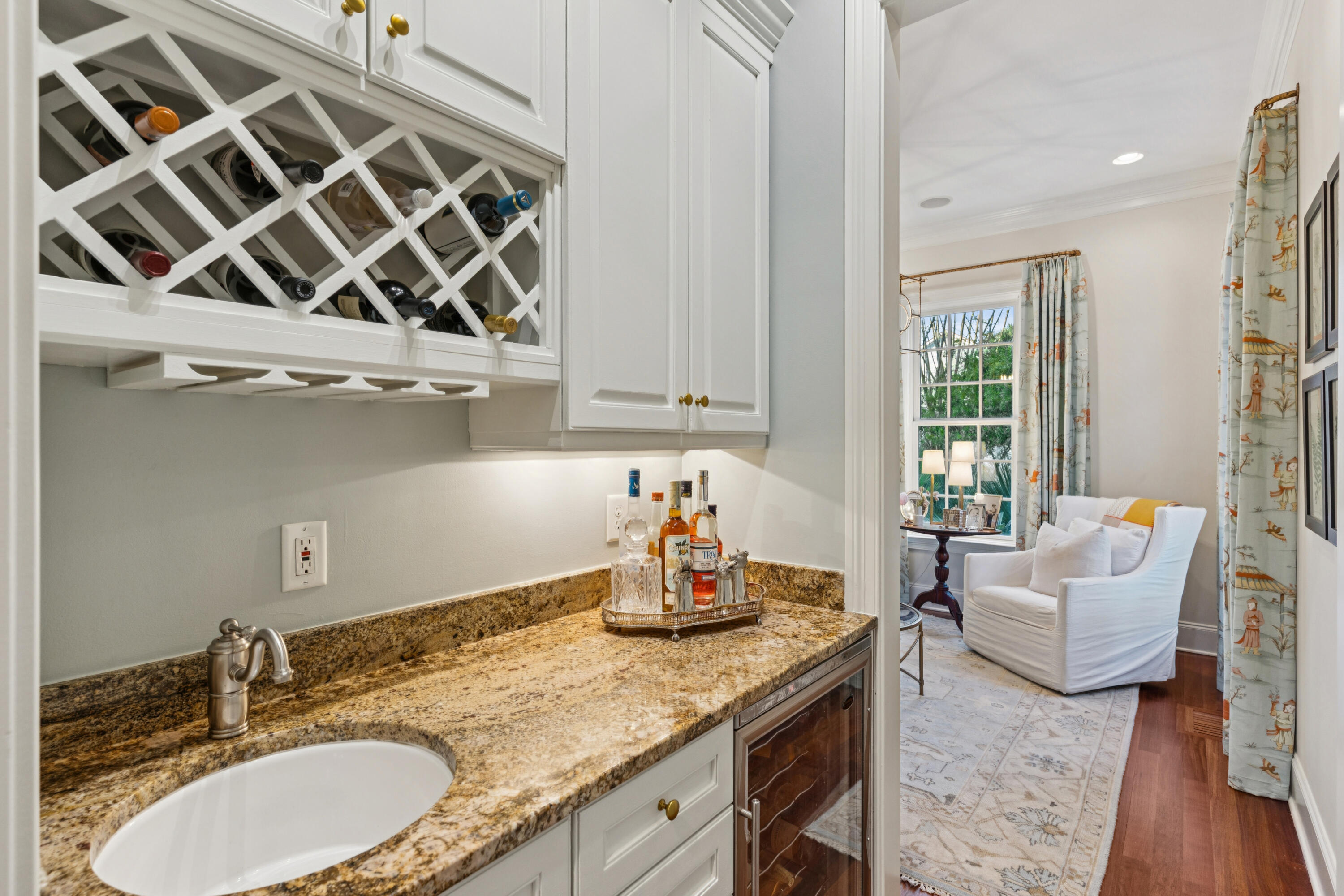 109 Jakes Lane Mount Pleasant, SC 29464 - Photo 6 of 55 109JakesLn-KeenEyeMarketing-010