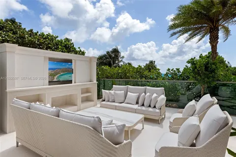 $59,500,000 | 17975 Collins Avenue, Unit NSF02, Sunny Isles Beach, FL 33160