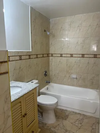 $3,948 | 20682 Northwest 38th Avenue, Unit 20682, Miami Gardens, FL 33055