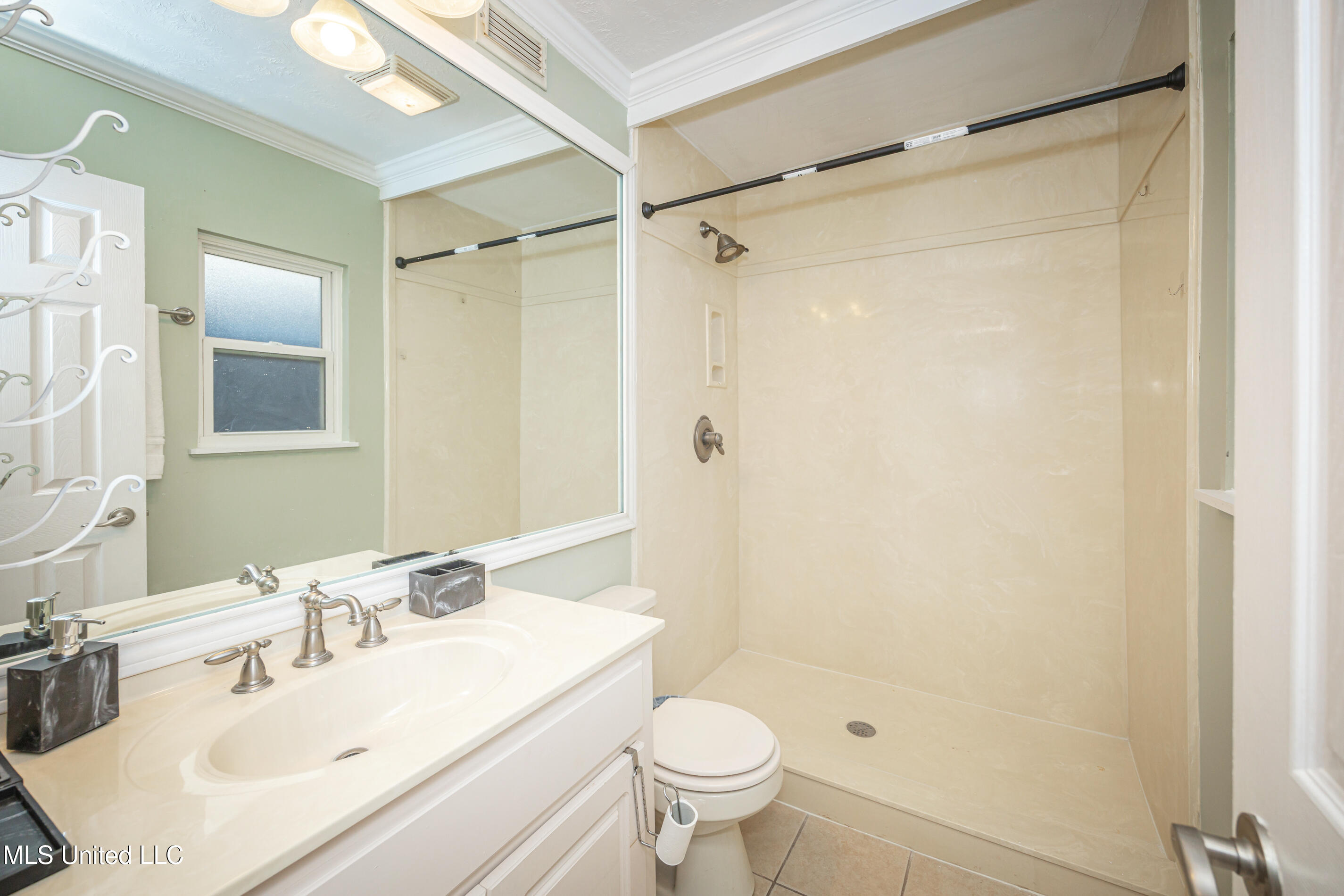 1916 2nd Street, Unit 2 Gulfport, MS 39501 - Photo 21 of 34 IMG_1167